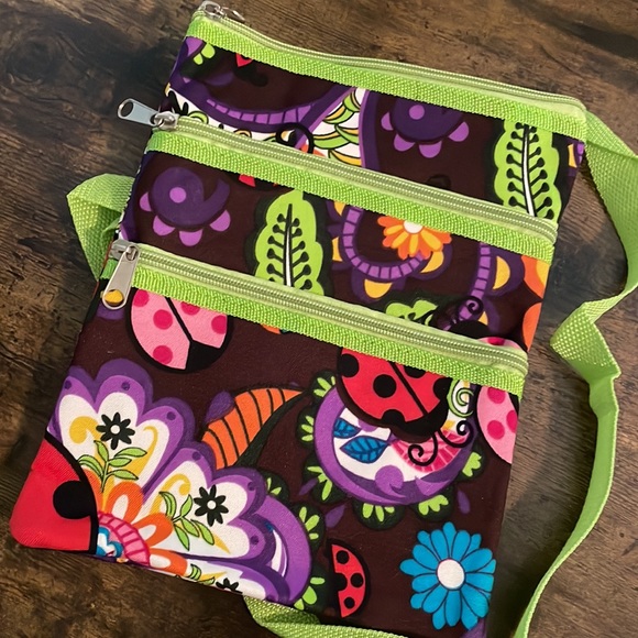 10" X‎ 8" Shoulder Bag -- CAN BE PERSONALIZED! - Ladybugs  NEW!!! - Picture 8 of 8